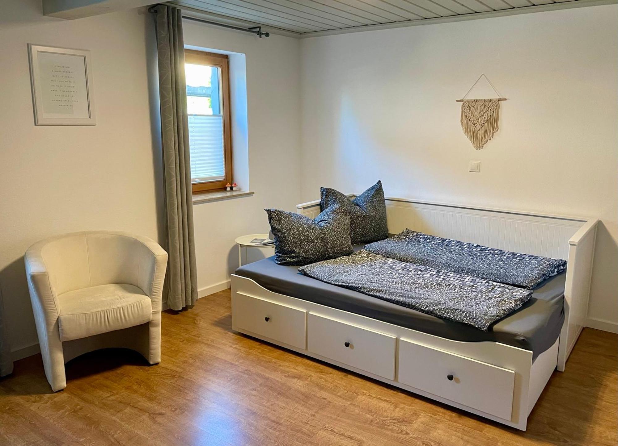 Moderne Ferienwohnung In Historischer Altstadt - Keine Monteurswohnung ฮิลโพลท์ชไตน์ ภายนอก รูปภาพ